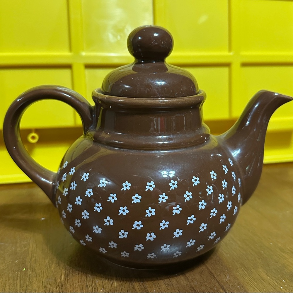 Vintage Dark‎ Brown Teapot By Sodahl Denmark Daisies